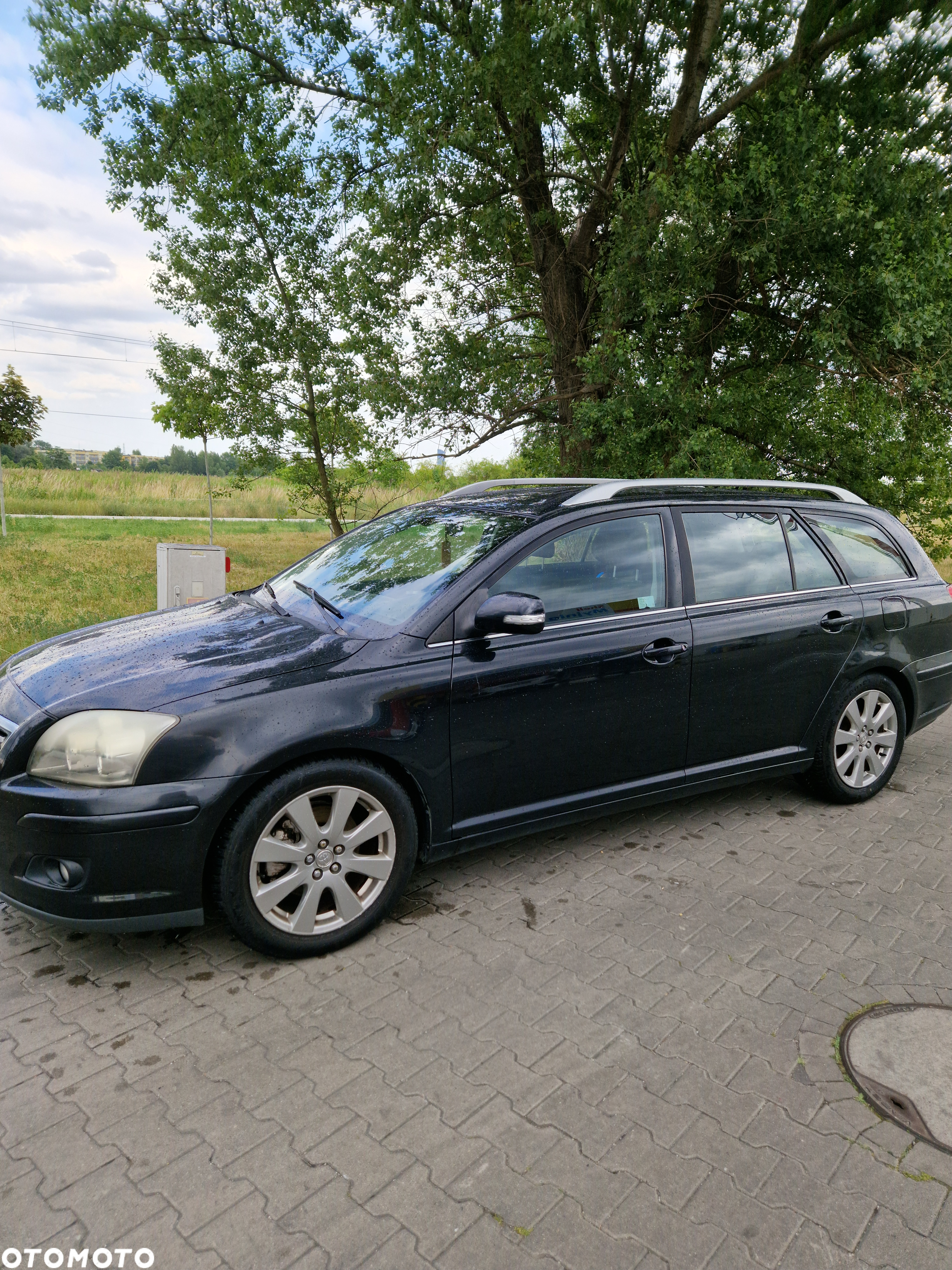 Toyota Avensis 2.0 D-4D 2010 - 4