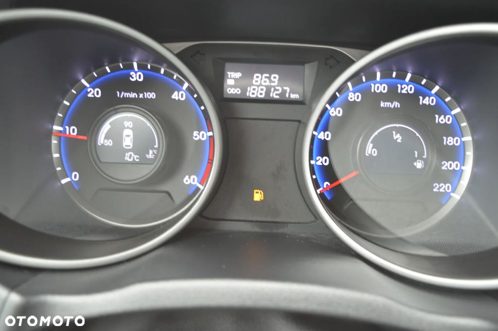 Hyundai ix35 1.7 CRDi 2WD Fifa World Cup Edition - 22