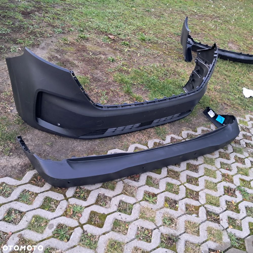 Zderzak przód przedni lub tył tylny nowy VW Transporter T7 lift Ford Tourneo Custom 2024> nowy oryginał 4xpdc - 9