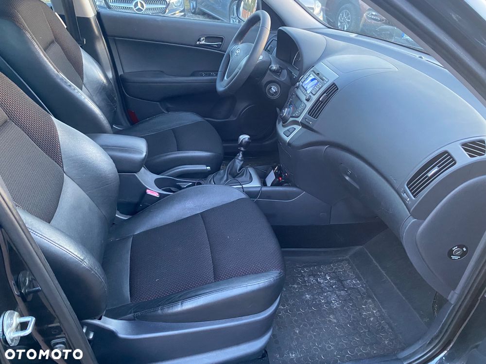 Hyundai i30 1.4 Edition Plus - 25