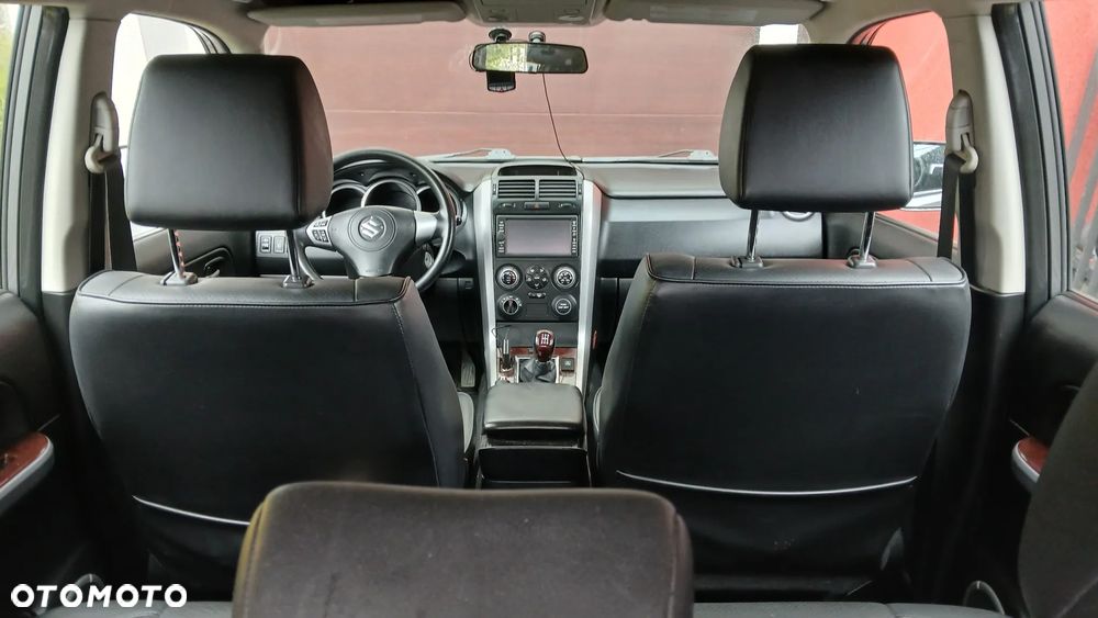 Suzuki Grand Vitara 1.9 DDiS - 10