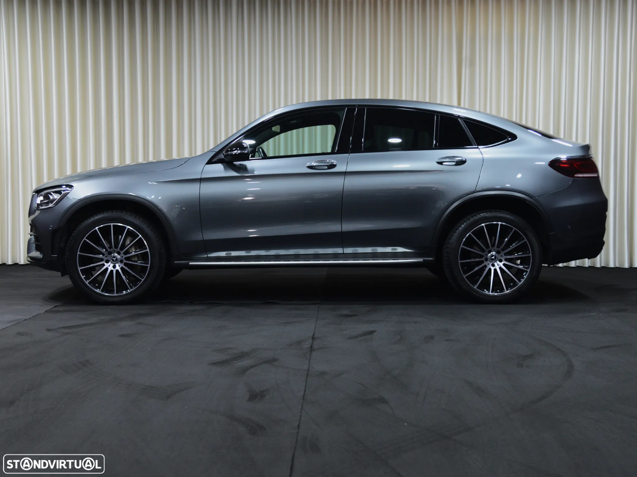 Mercedes-Benz GLC 300 de Coupé 4Matic - 5