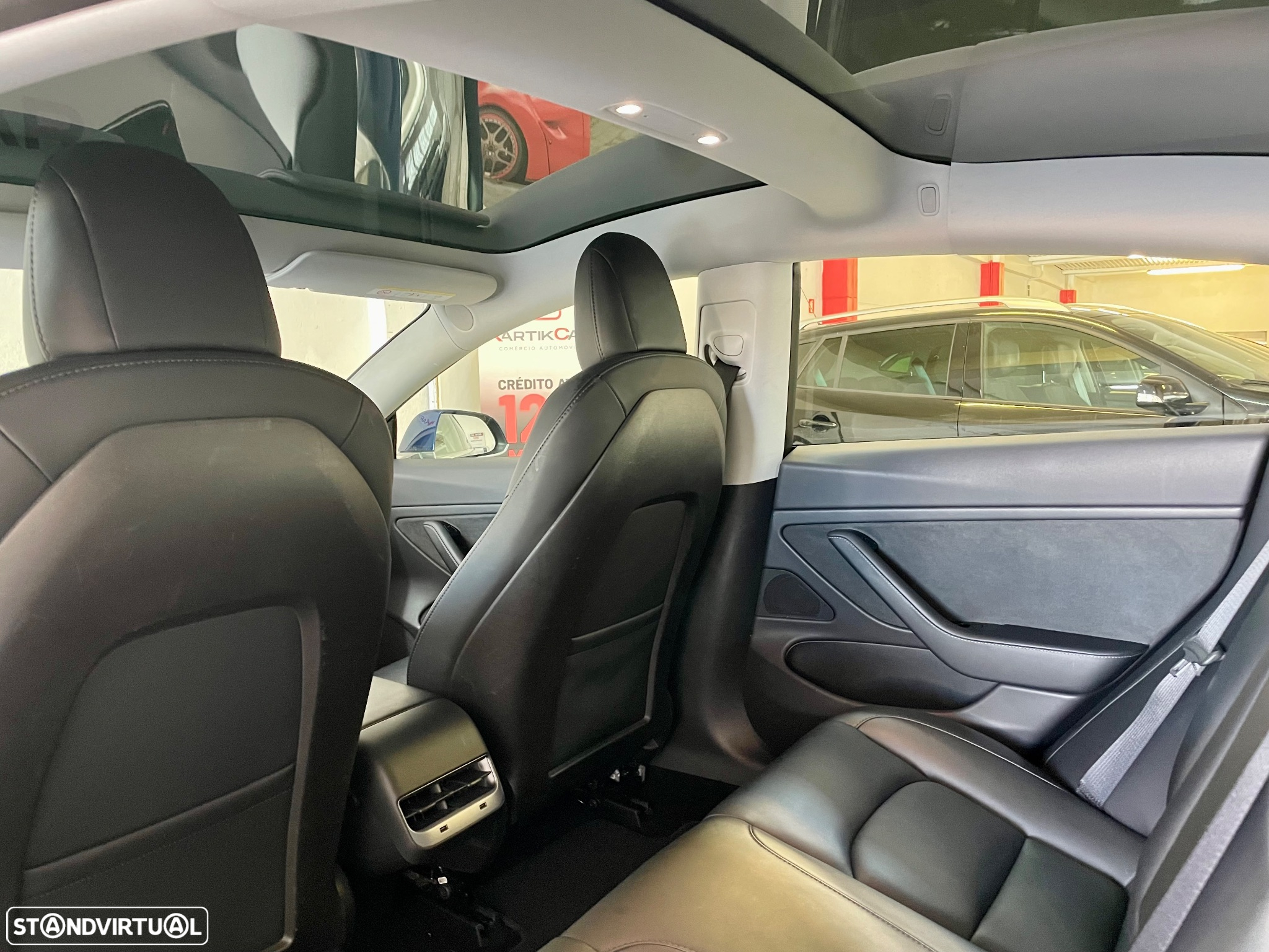 Tesla Model 3 Long-Range Dual Motor AWD - 31