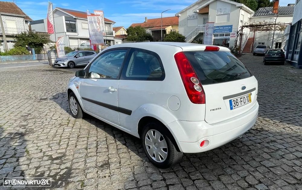 Ford Fiesta Van 1.4 Tdci  A/C - 3