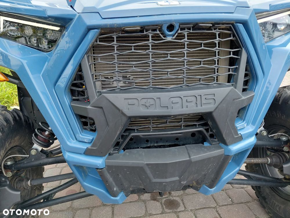 Polaris RZR - 14