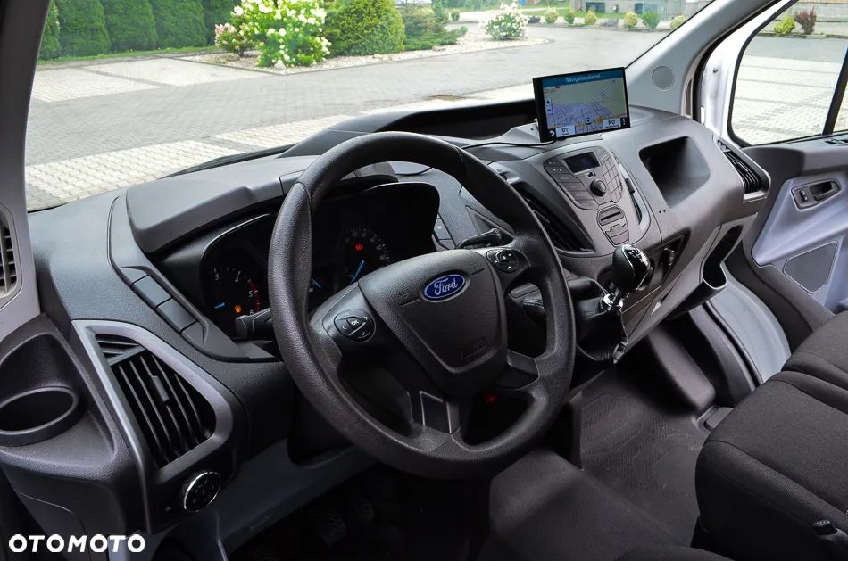 Ford Transit Custom - 33