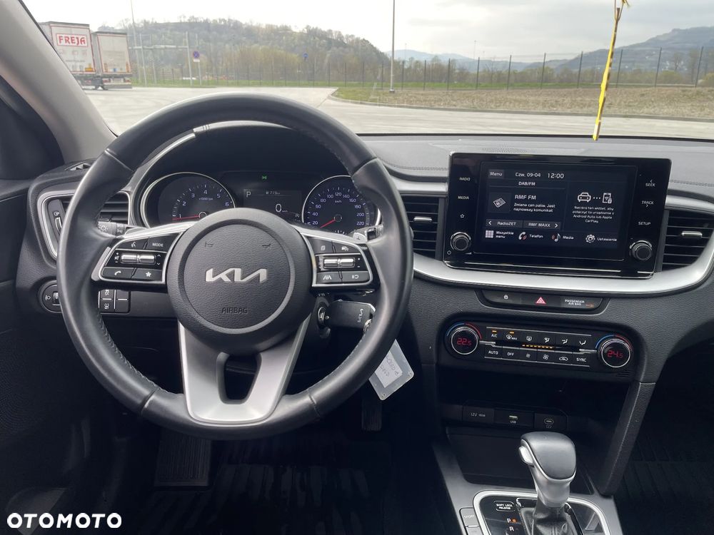 Kia Ceed 1.5 T-GDI M DCT - 14