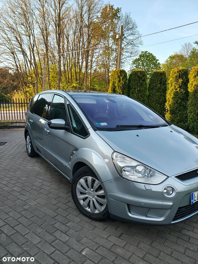 Ford S-Max 2.5 Titanium - 1
