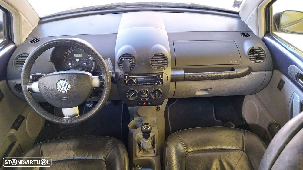 VW New Beetle 2.0 Highline - 9