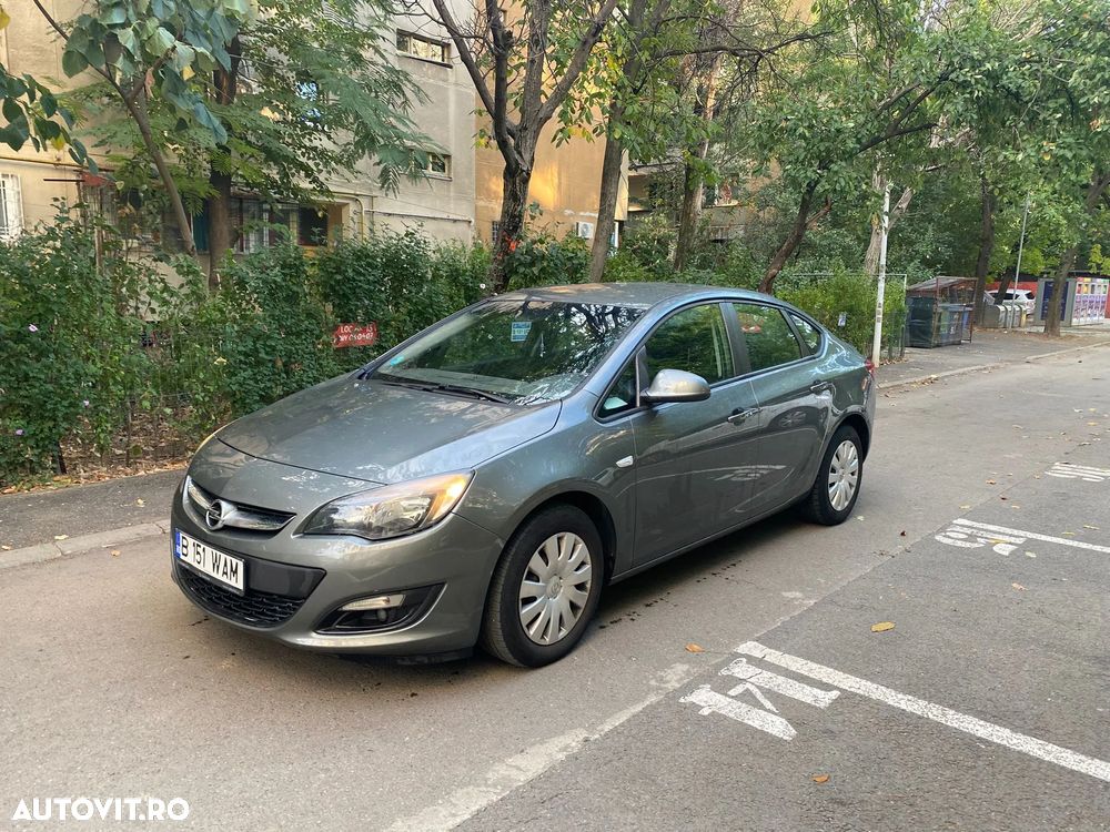 Opel Astra 1.4 ECOTEC Turbo Essentia - 1