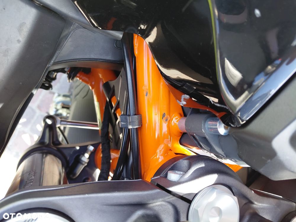 KTM Super Duke - 11