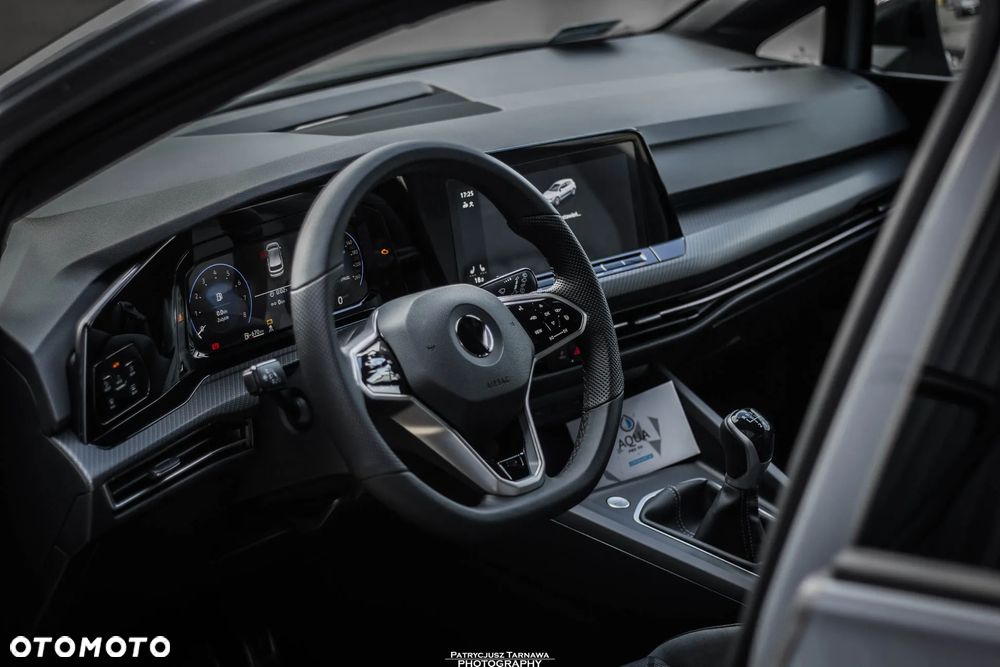 Volkswagen Golf VIII 1.5 TSI EVO R-Line - 5