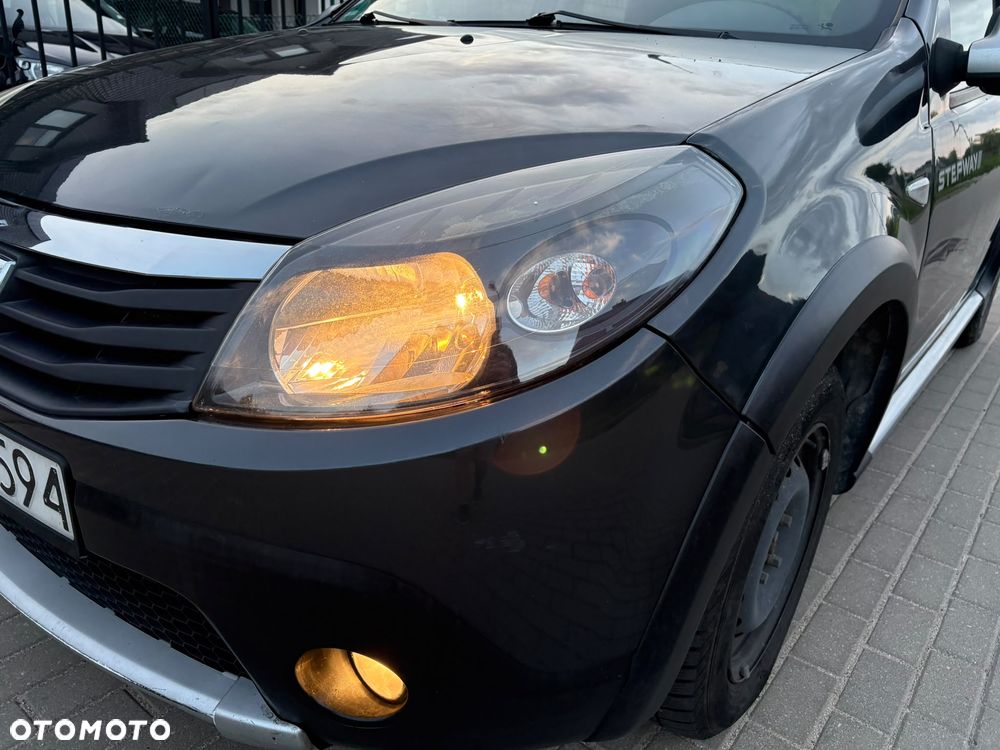 Dacia Sandero Stepway2 1.6 - 18