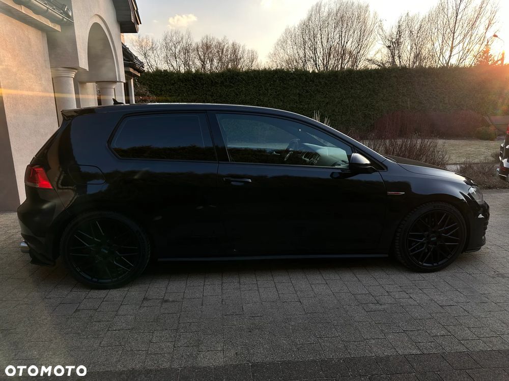 Volkswagen Golf 2.0 GTI - 10