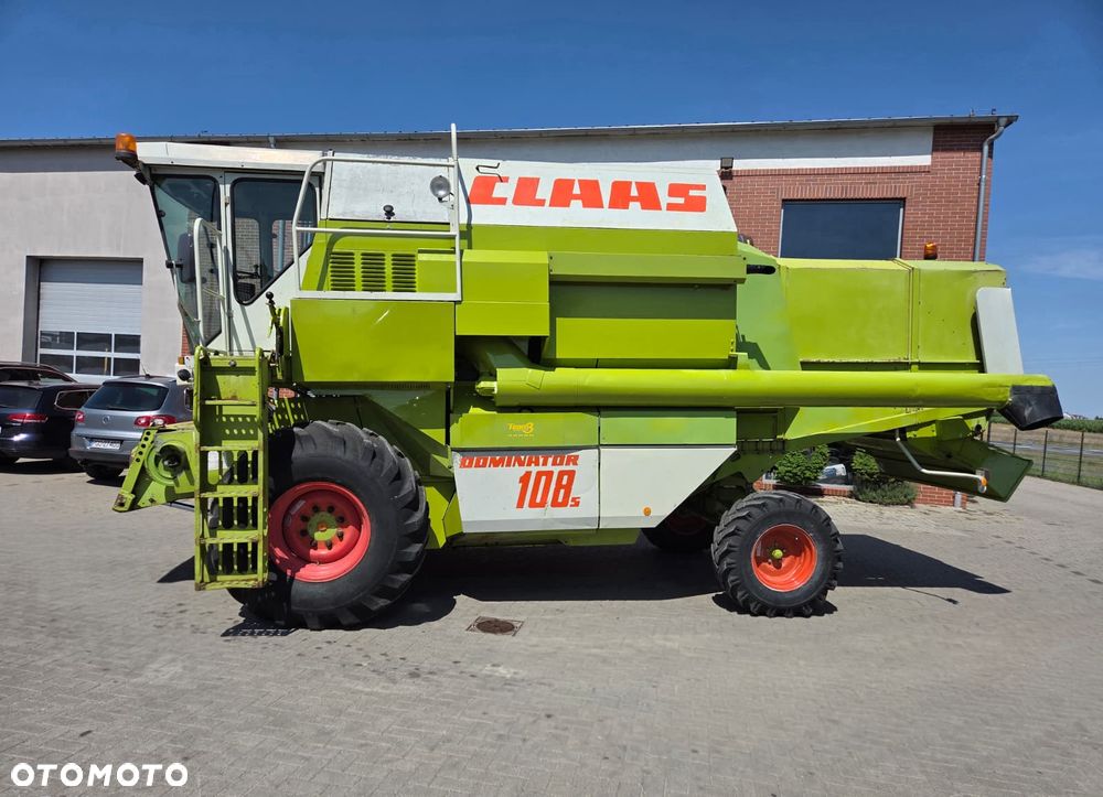Claas Dominator 108S - 2