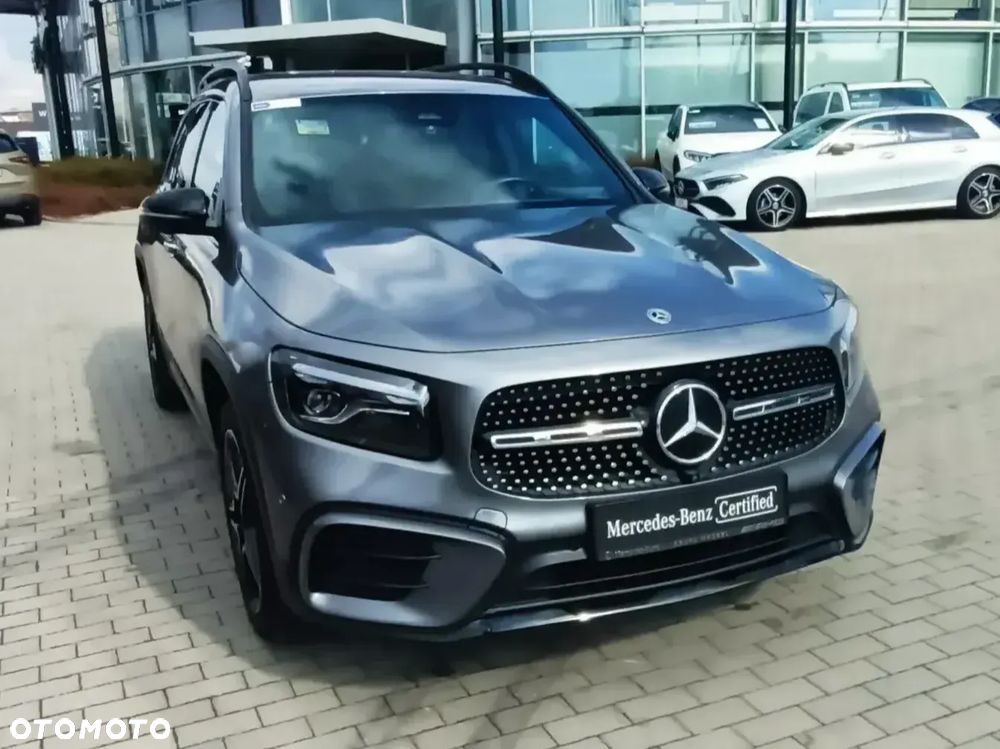 Mercedes-Benz GLB 200 d 4-Matic AMG Line 8G-DCT - 1