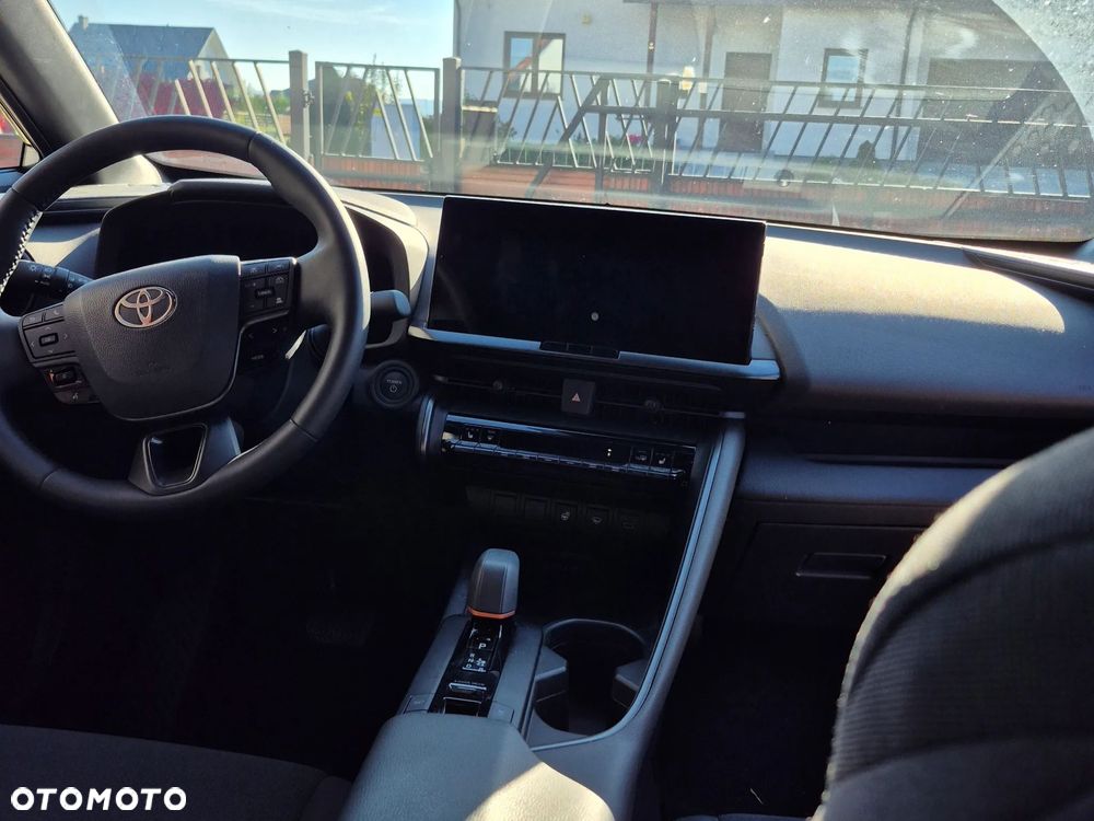 Toyota C-HR 2.0 PHEV Dynamic Force Style - 12