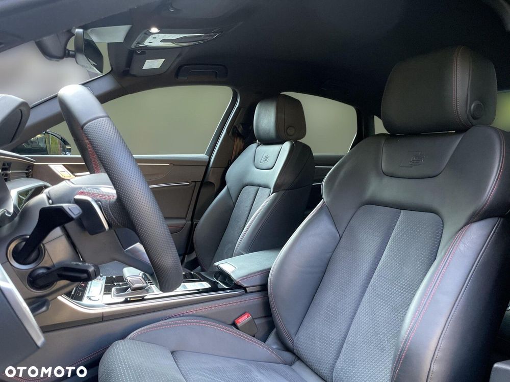 Audi A6 - 12