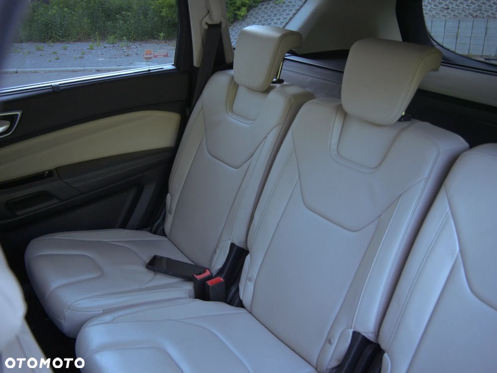 Ford S-Max 2.0 EcoBoost Titanium - 18