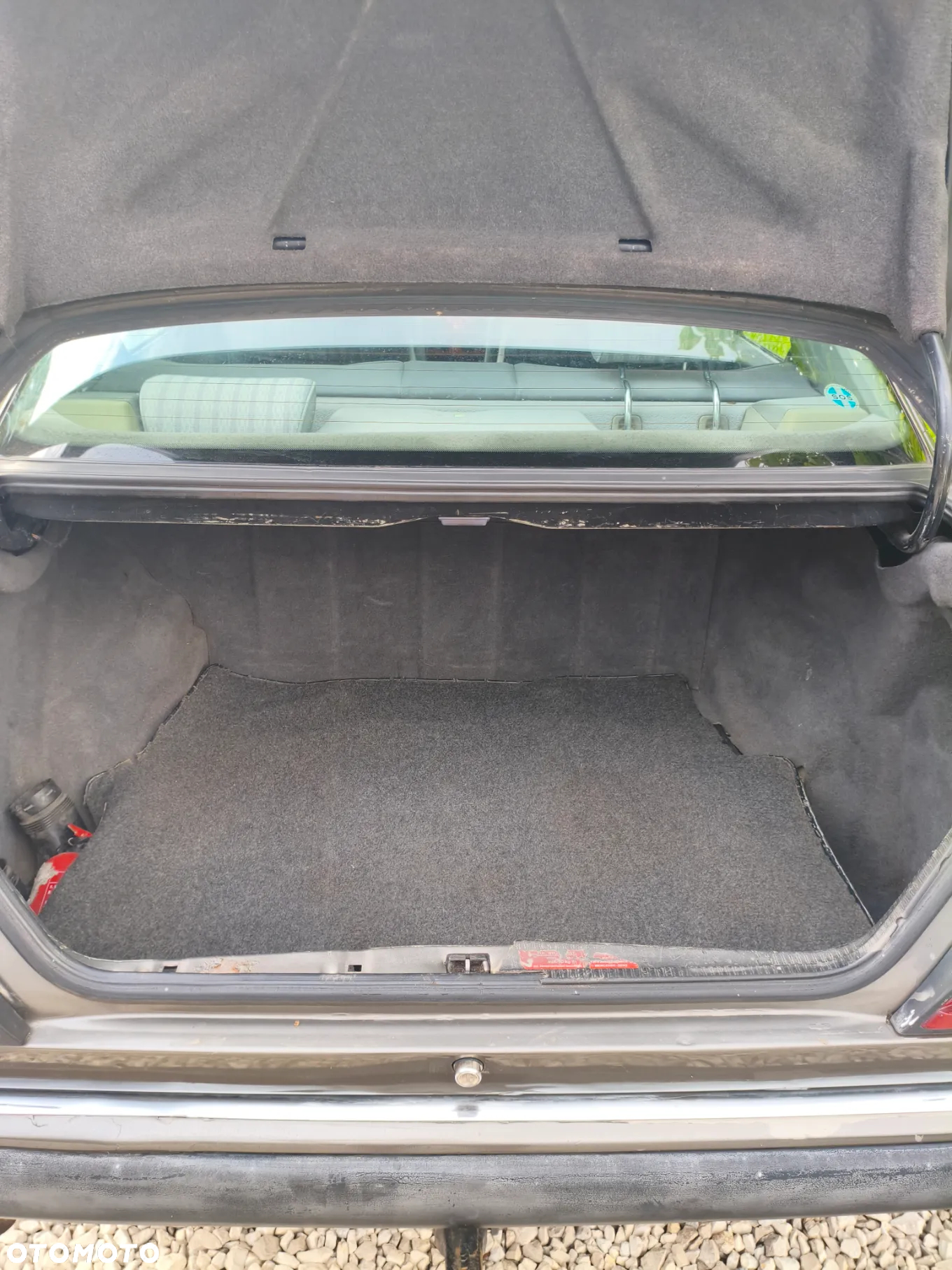 Mercedes-Benz W124 (1984-1993) - 13