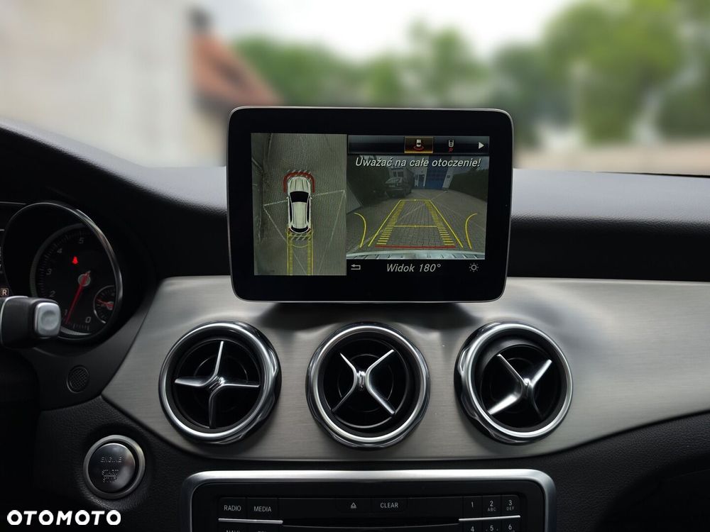 Mercedes-Benz GLA 220 4-Matic - 16