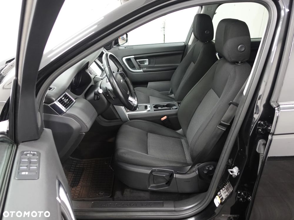 Land Rover Discovery Sport - 19