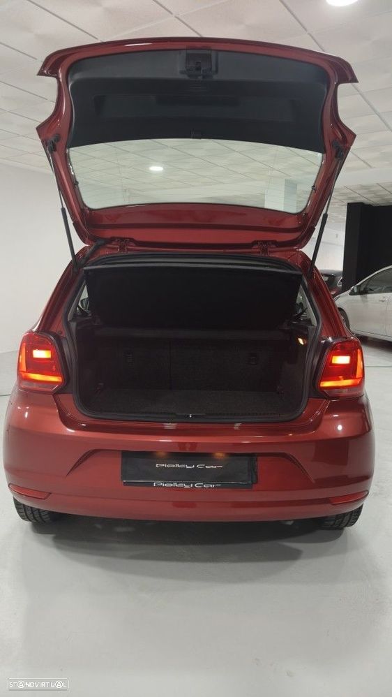 VW Polo 1.4 TDi Lounge - 23