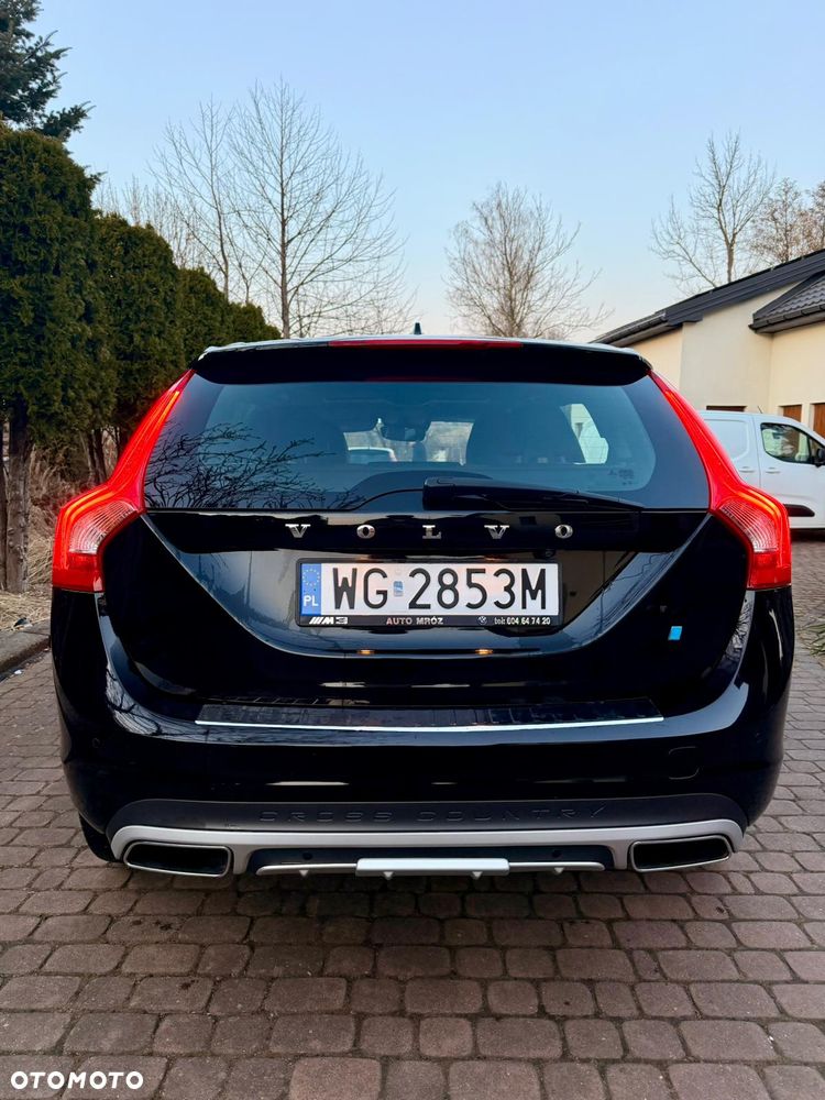 Volvo V60 Cross Country D4 AWD Geartronic Pro - 10