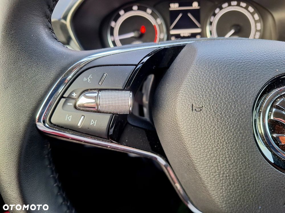 Skoda Fabia 1.0 MPI Active - 12