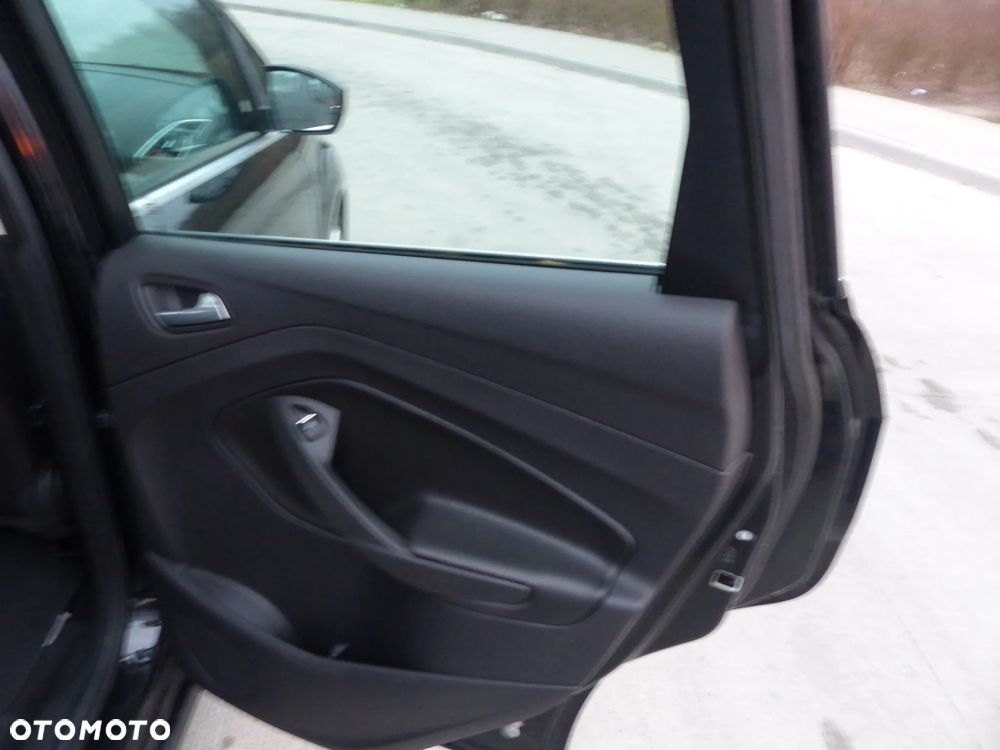 Ford C-MAX - 30