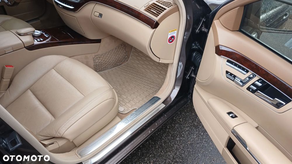 Mercedes-Benz Klasa S 500 L 4Matic BlueEFFICIENCY 7G-TRONIC - 19