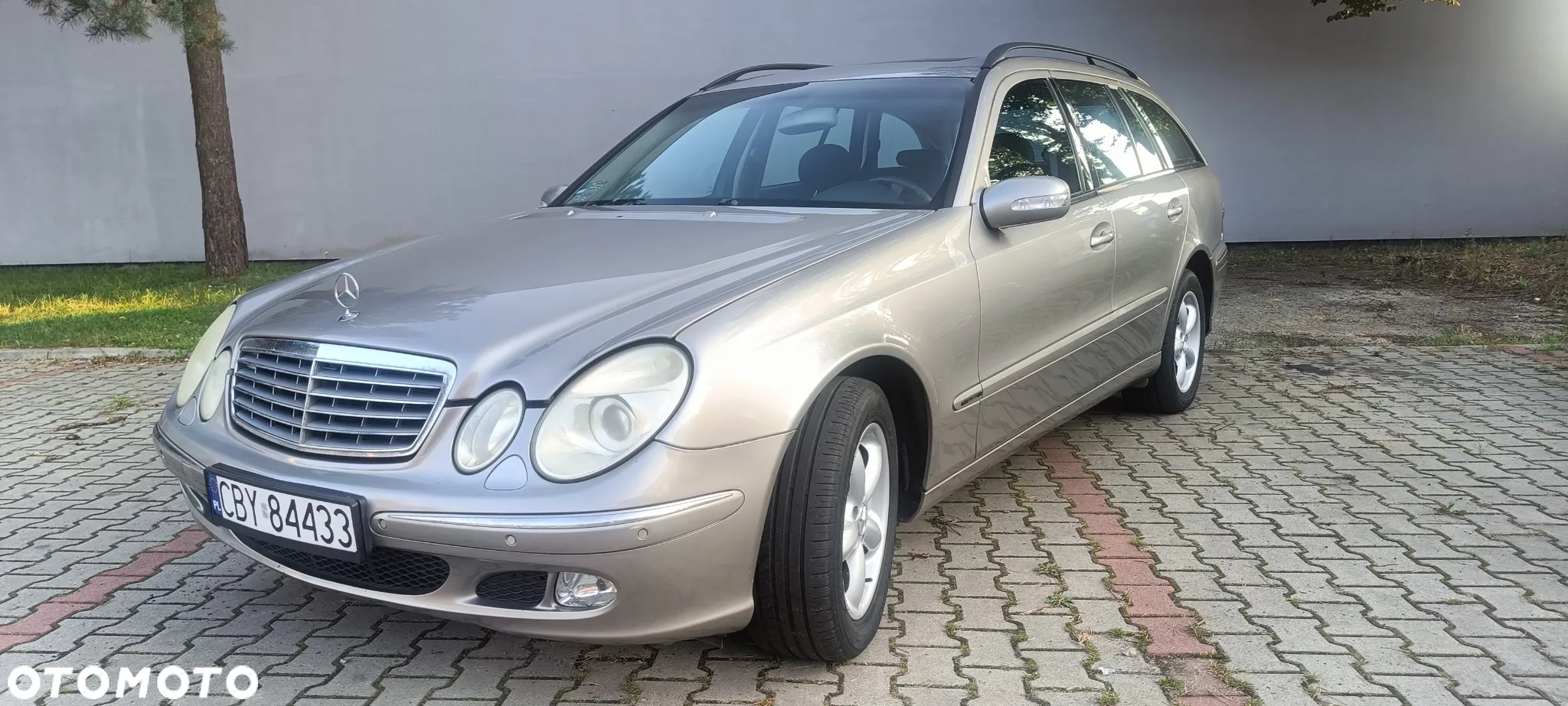 Mercedes-Benz Klasa E - 17