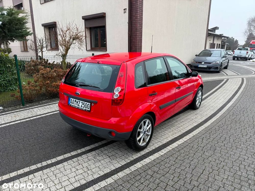 Ford Fiesta 1.3 Style - 11
