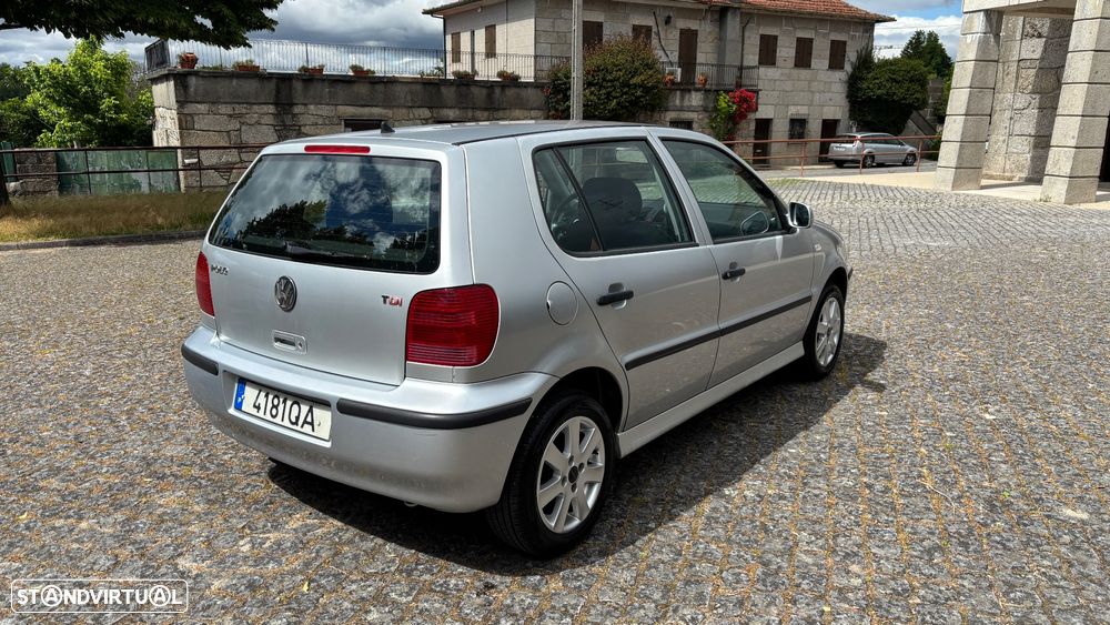 VW Polo 1.4 TDi Confortline ABS+AC - 4