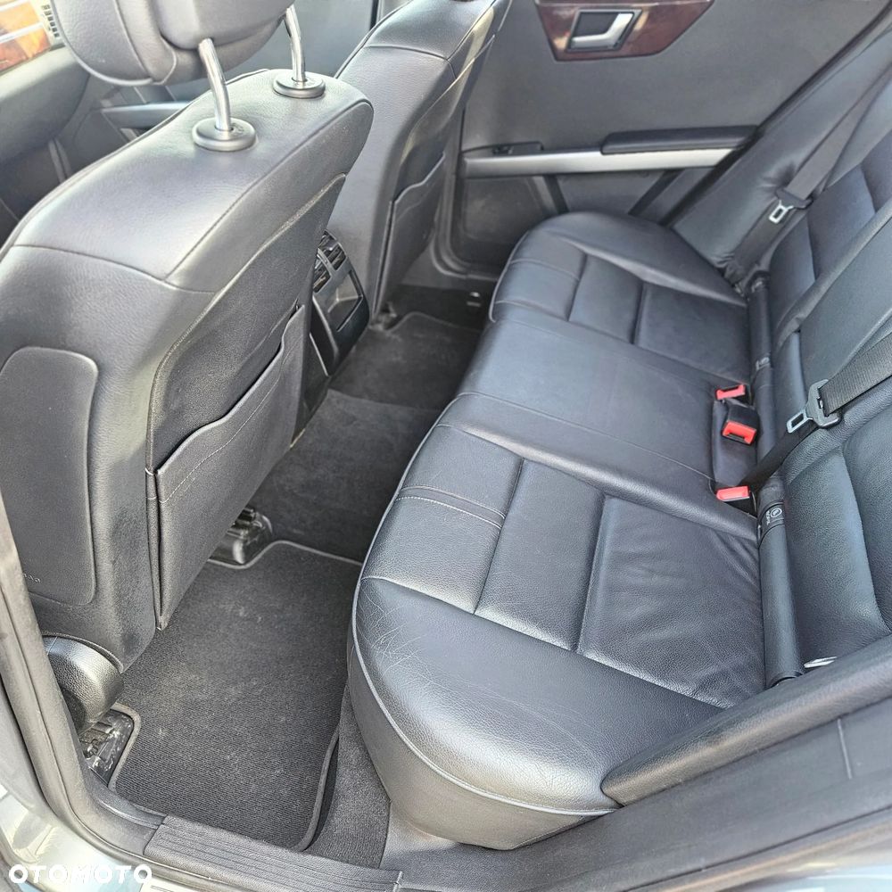 Mercedes-Benz GLK 250 CDI DPF 4Matic BlueEFFICIENCY 7G-TRONIC SPORT EDITION - 23