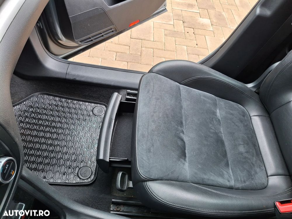 VOLKSWAGEN Sharan 2013 — imagine 19