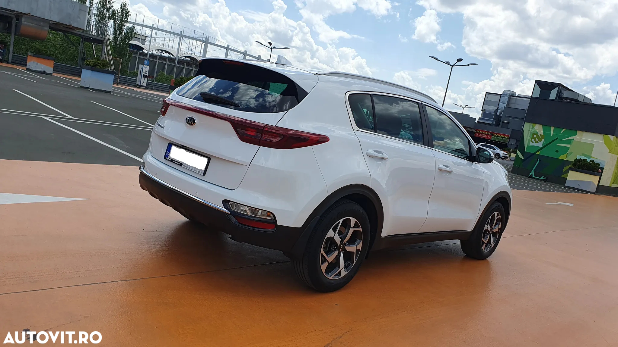 Kia Sportage 1.6 T-GDI 7DCT 4x2 Style - 3