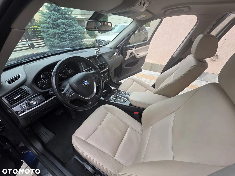 BMW X3 xDrive28i xLine - 12