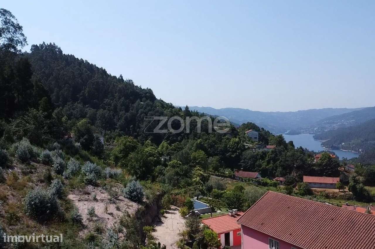 Terreno de Construçao no Gerês - Grande imagem: 3/6