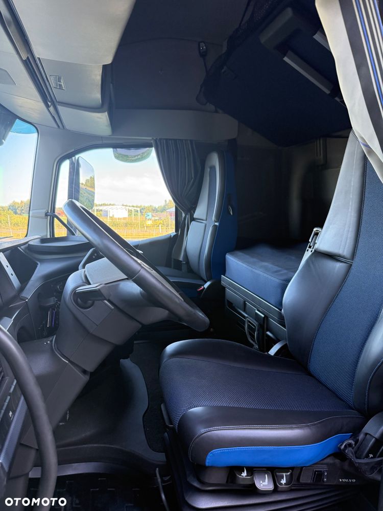 Volvo FH - 8