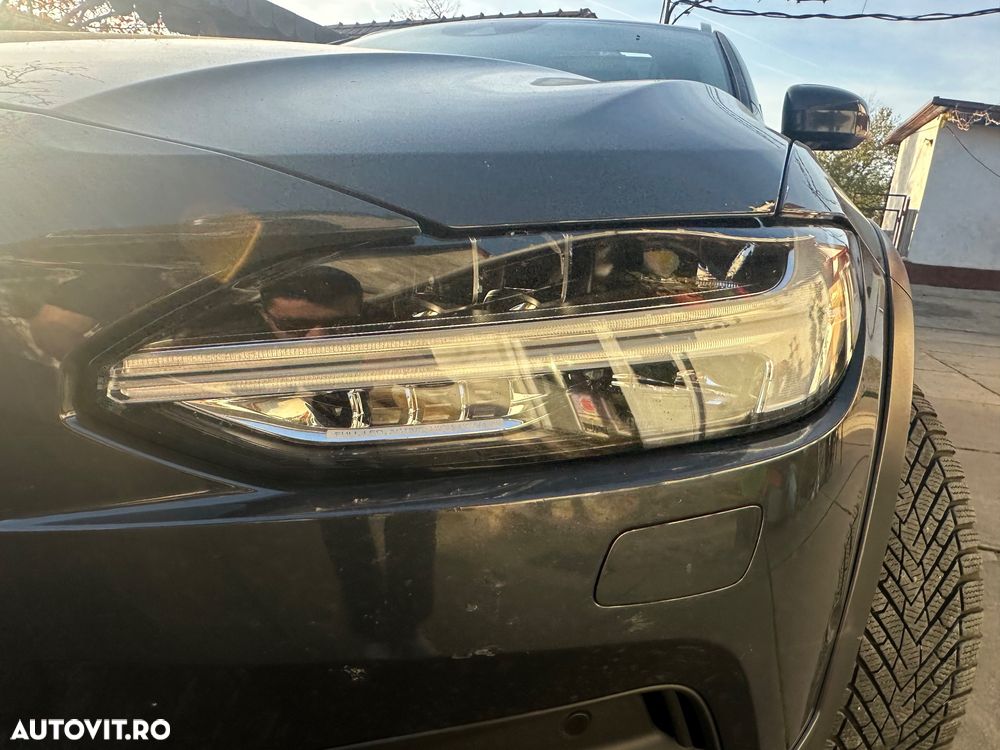 Volvo V90 Cross Country D4 AWD Geartronic - 6