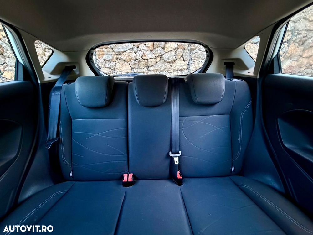 Ford Fiesta 1.5 TDCi Trend - 10