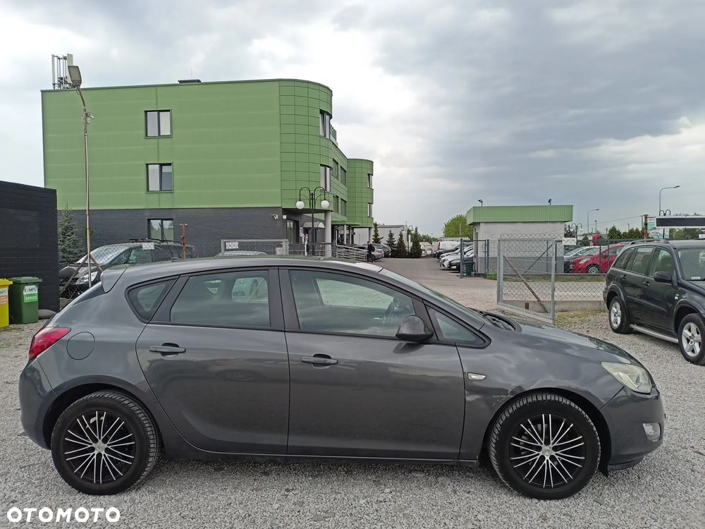 Opel Astra - 5
