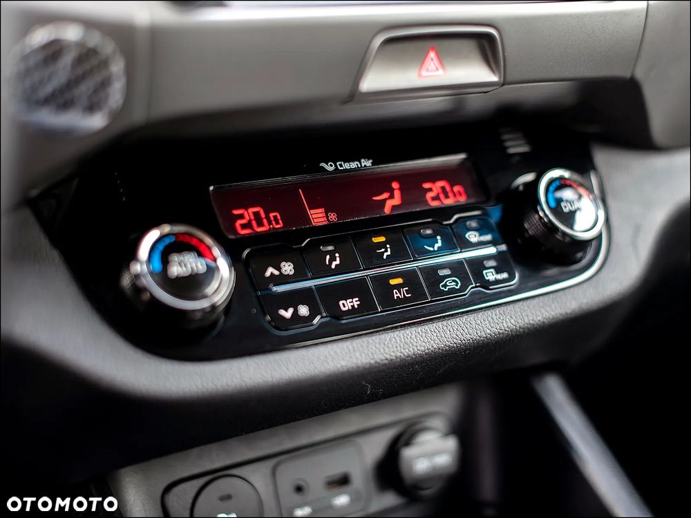 Kia Sportage - 23