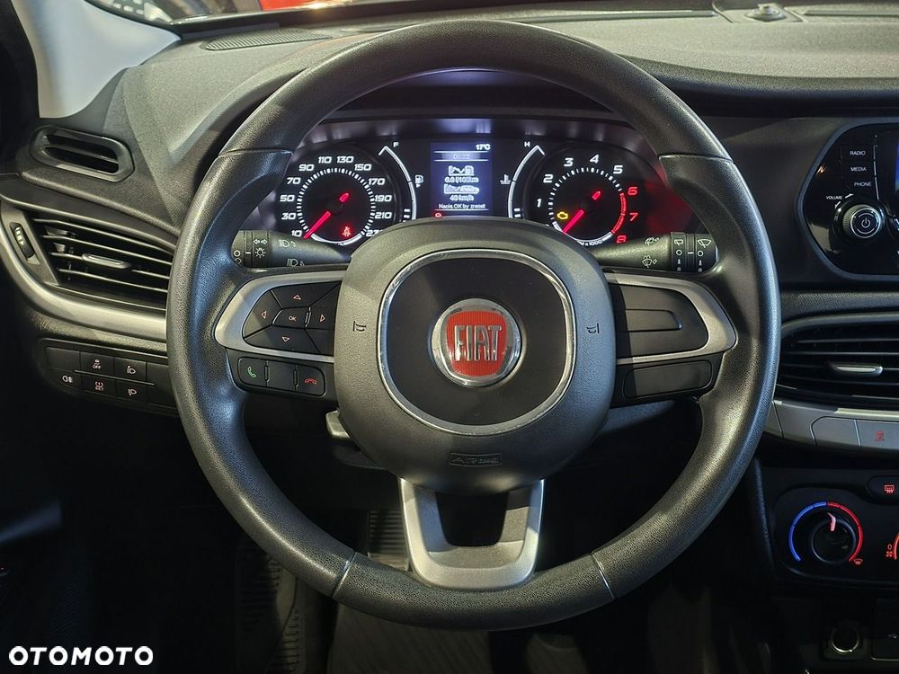 Fiat Tipo 1.4 T-Jet 16v Pop - 28