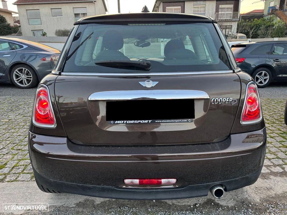 MINI 3 Portas Cooper D - 7