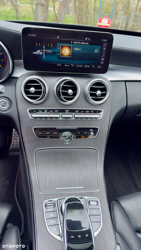 Mercedes-Benz Klasa C 400 4Matic 9G-TRONIC AMG Line - 18