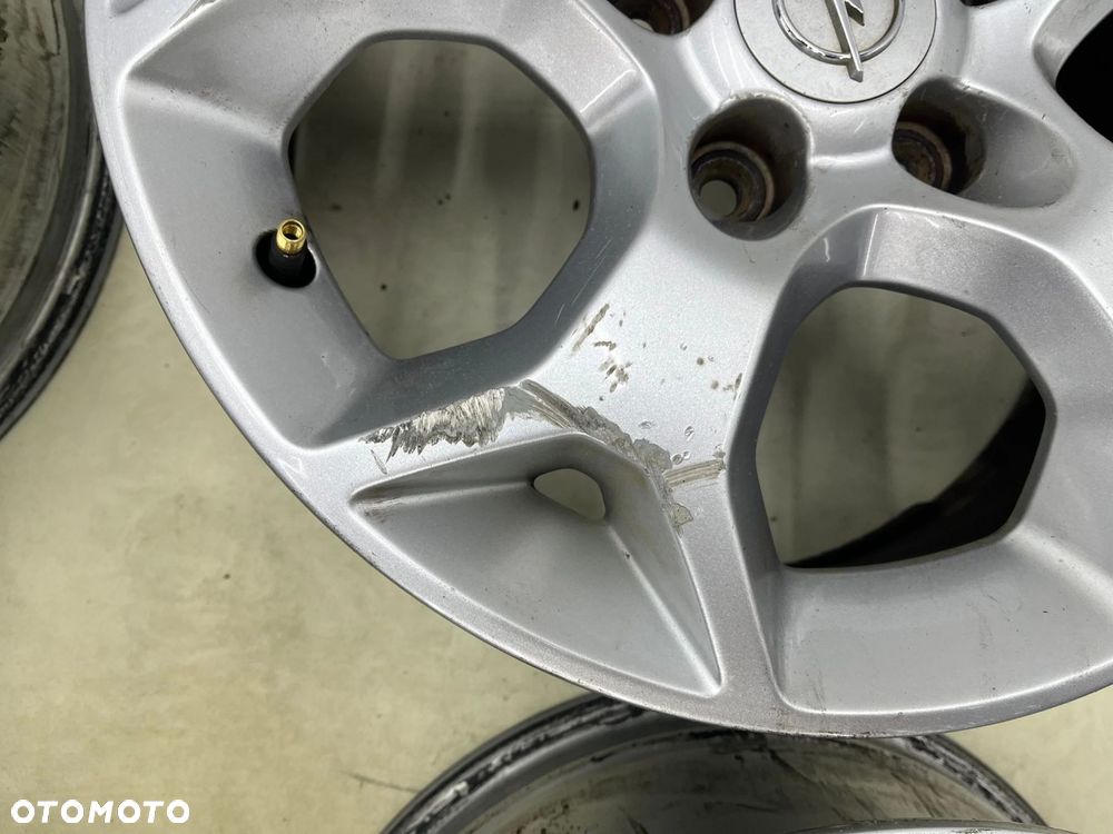 Felga Opel Zafira B Astra G H Vectra C Meriva 6,5jx16 ET37 5x110 felgi aluminiowe r16 cali KOMPLET 1 - 17