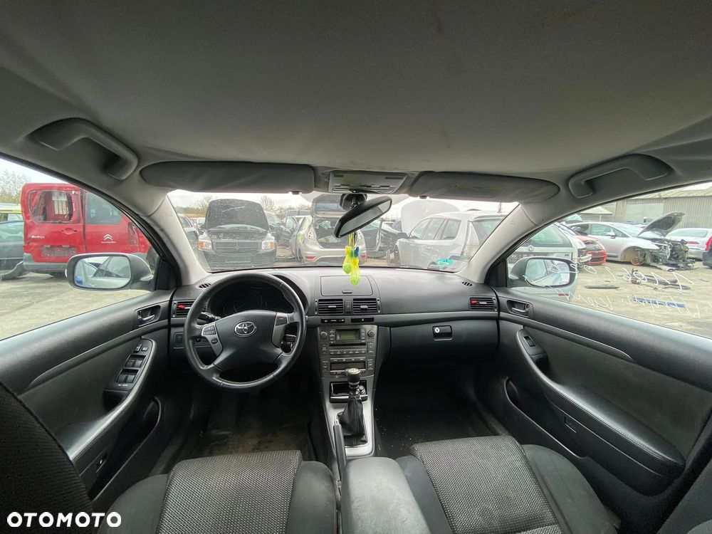 A205/Toyota Avensis T25/NA CZĘŚCI - 5