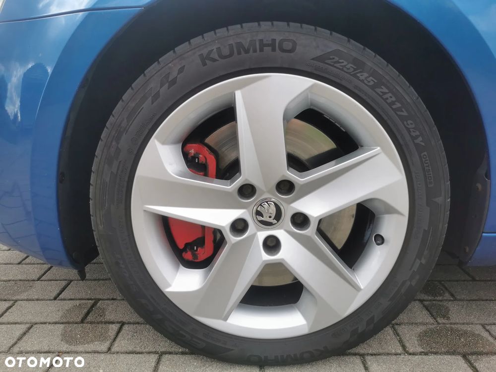 Skoda Octavia 2.0 TDI (Green tec) RS - 29